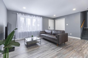 Modern 4 Beds House Near Scenic Trail